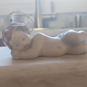 Lladro Cream Cherub Figurine
